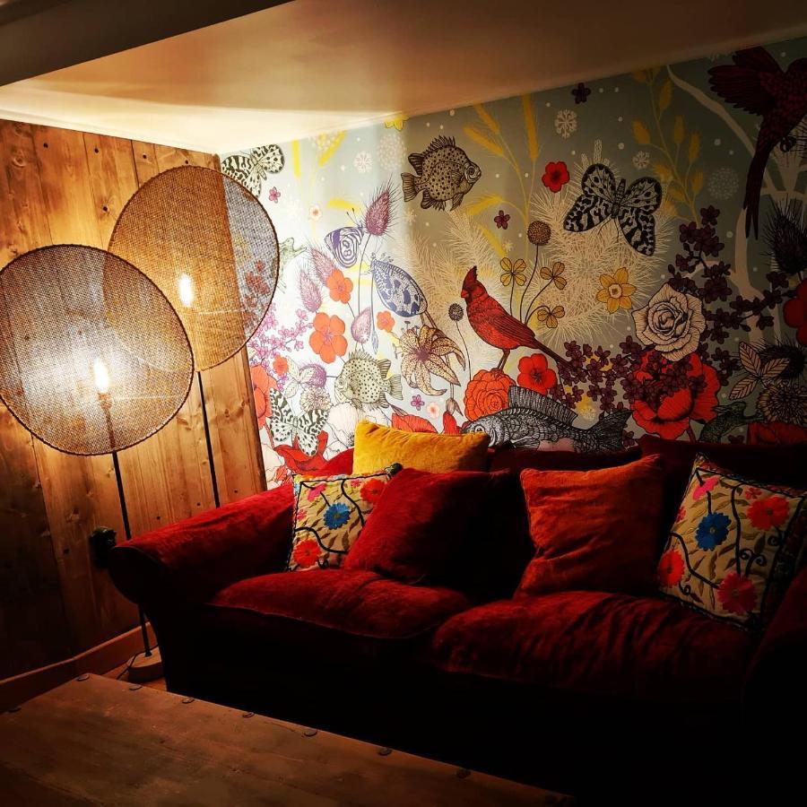 Le Monde D'Echozellia Hotell Saint-Germain-des-Champs Exteriör bild