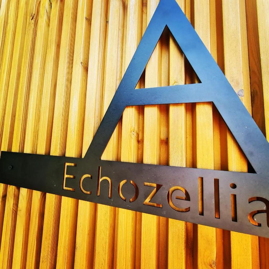 Le Monde D'Echozellia Hotell Saint-Germain-des-Champs Exteriör bild